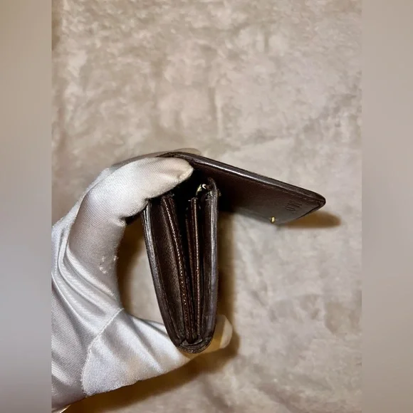 🛑SOLD🛑Louis Vuitton Damier Ebene Tresor Wallet - Picture 6 of 8